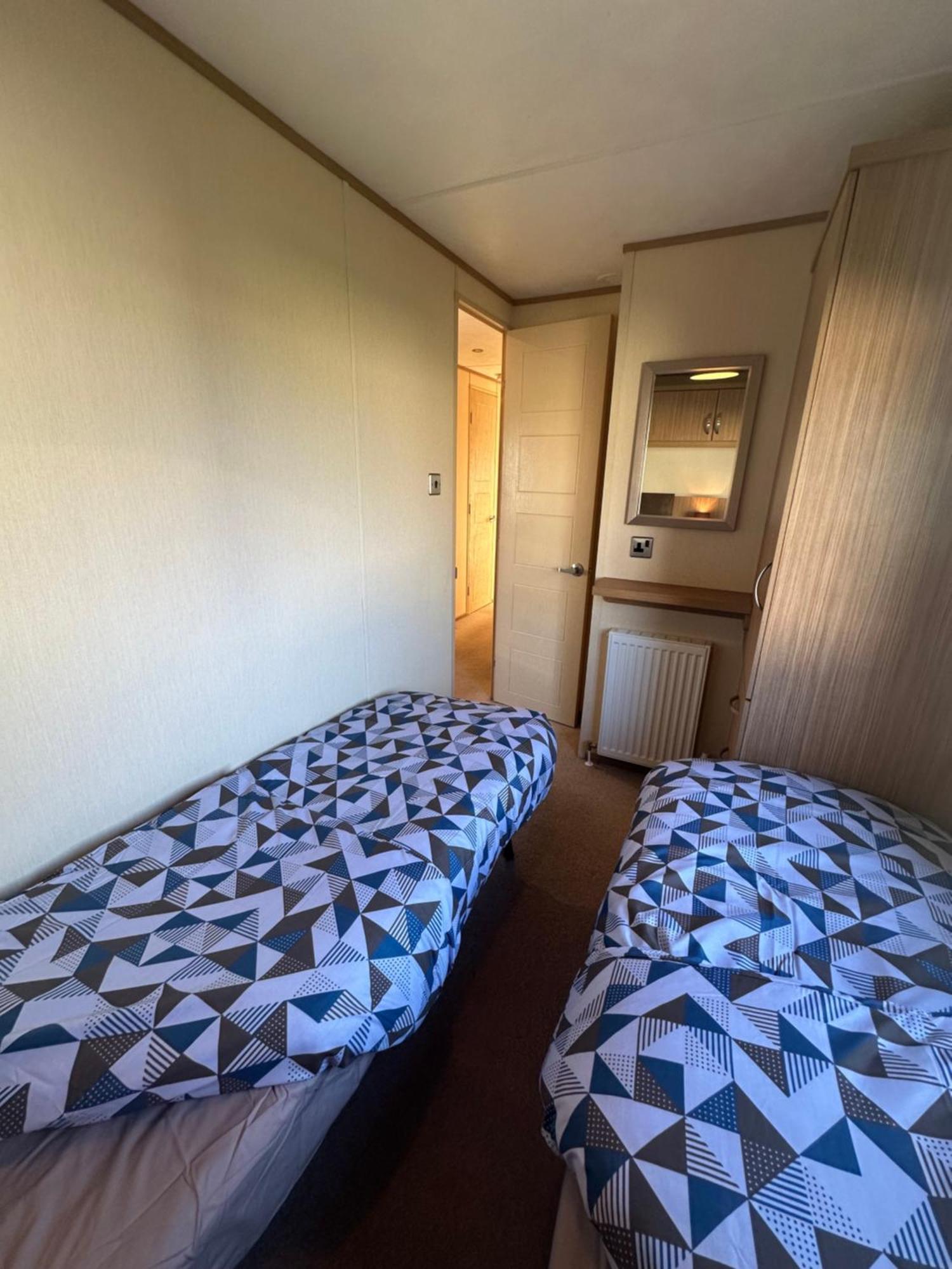 8 Berth Waterside Ingoldmells Santanavan 8 C22 外观 照片